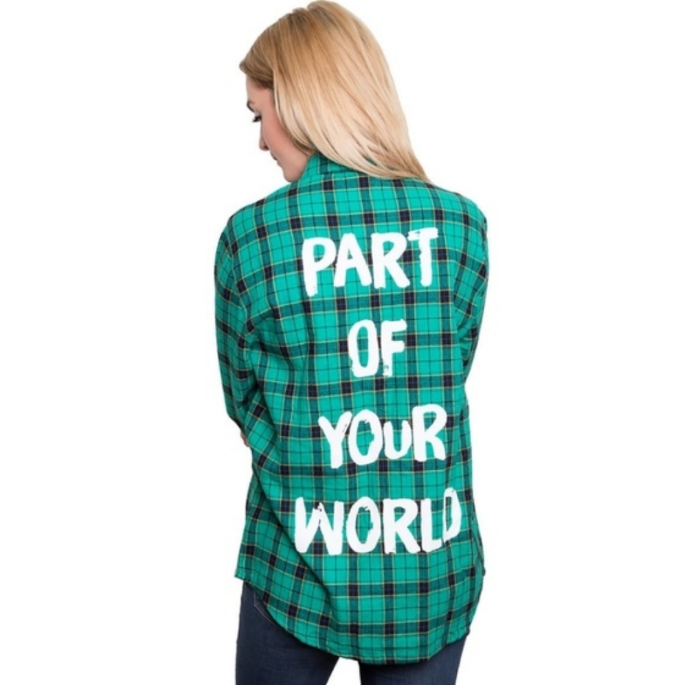 🧜🏽‍♀️ Cakeworthy Disney's Ariel Part Of Your World Flannel